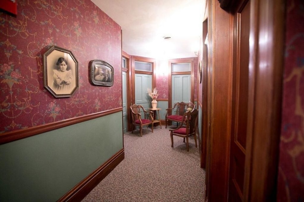 Hotel Ruby Marie