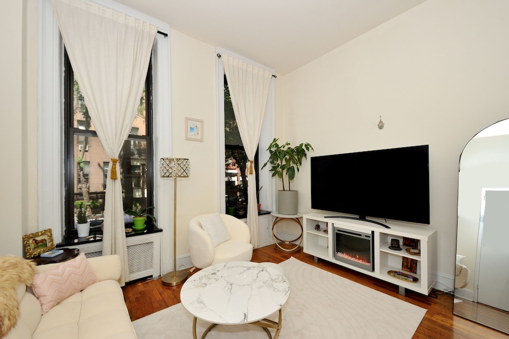 Prime Murray Hill 1BR - Near Grand Central