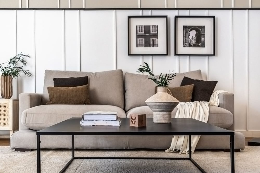 Oeste - 2 Bedrooms in Chueca