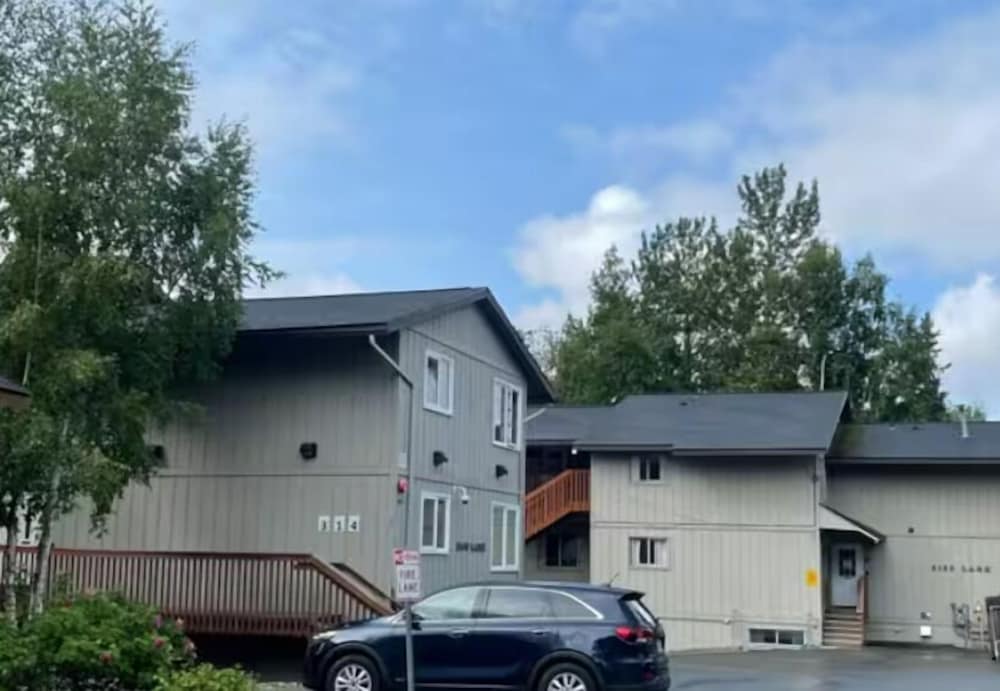 Great North Lodging