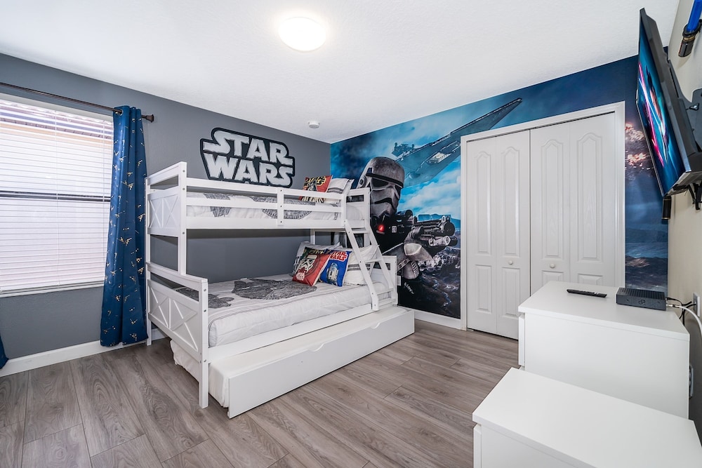 Orlandoasis by Avantstay 8bdr Pool Movie Theater Game Room Resort Access