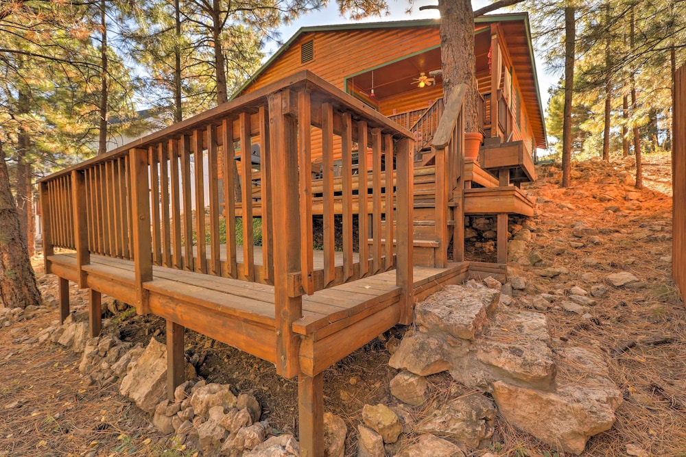 Rustic Cabin w/ Deck ~ 4 Mi to Old Town Flagstaff! view 5
