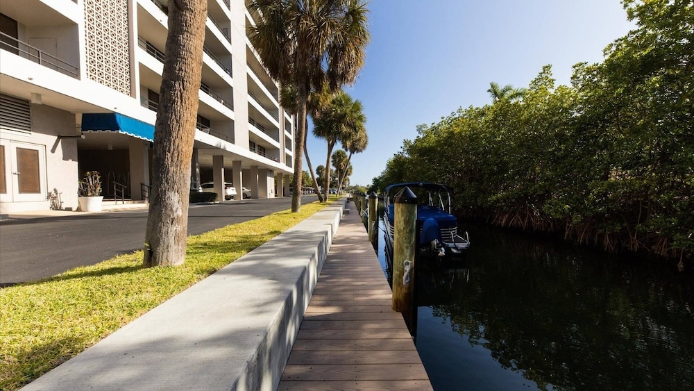 Anchorage Resort Top Floor 2 Bedroom Condo with Gulf Views 2 Condo
