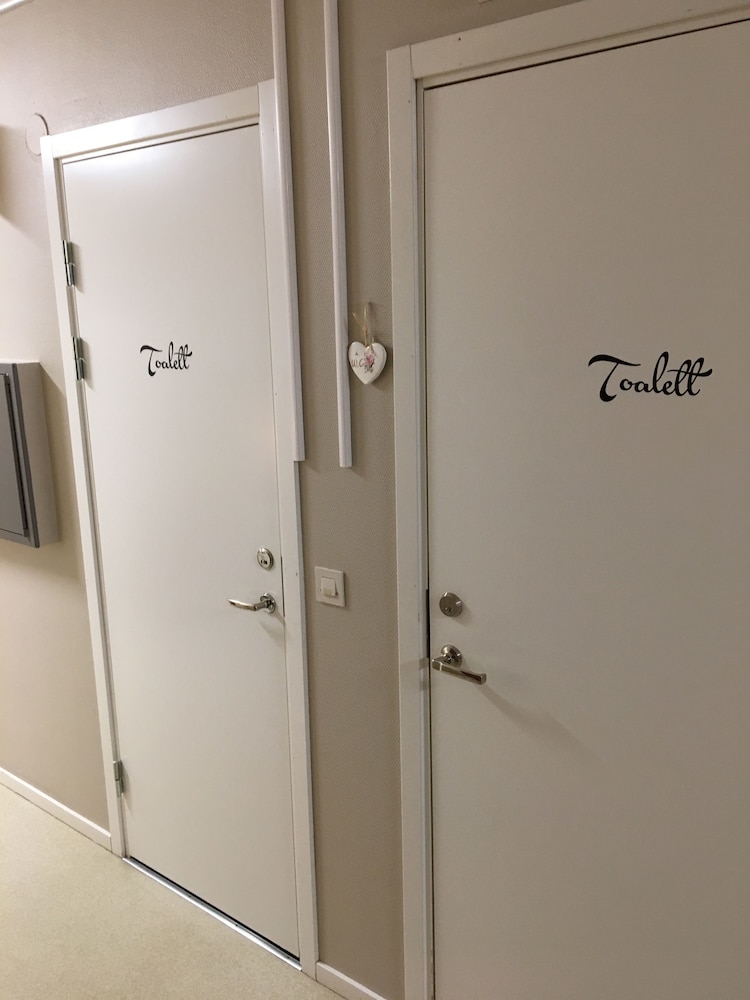 Hässleholmsgårdens vandrarhem - Hostel