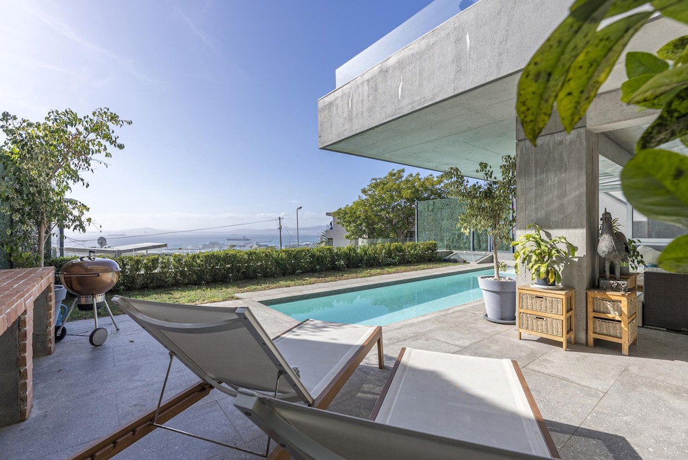 Majestic Skye Villa - Green Point view 4