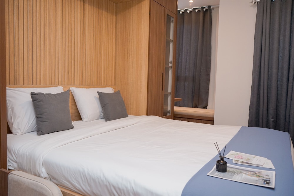 Cozy Studio Apartment at Sudimara Forestwalk