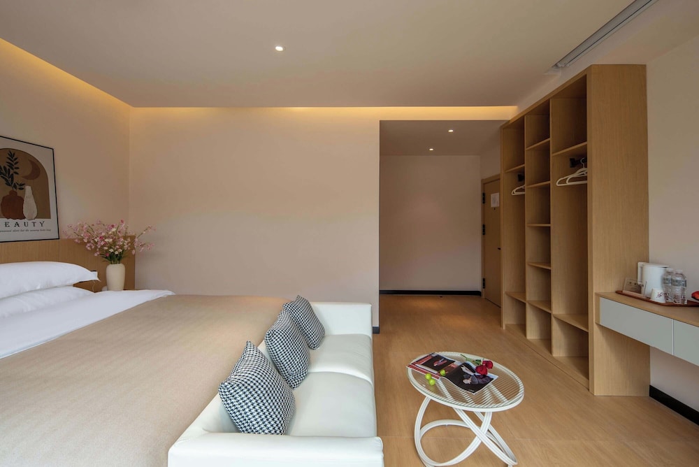 Xuejian Homestay