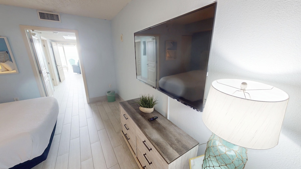 Baywatch 703 1 Bedroom Condo