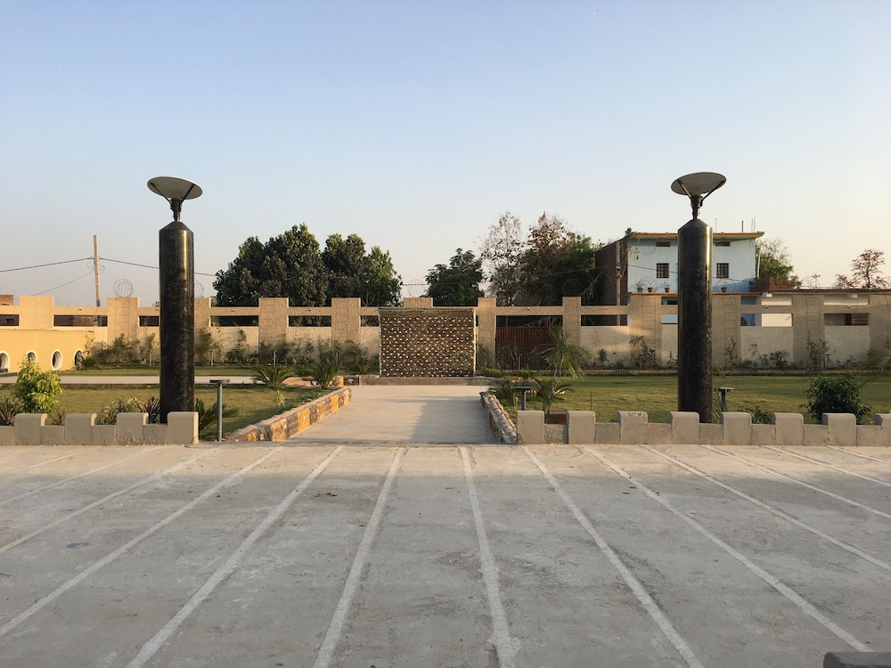 Photo 18