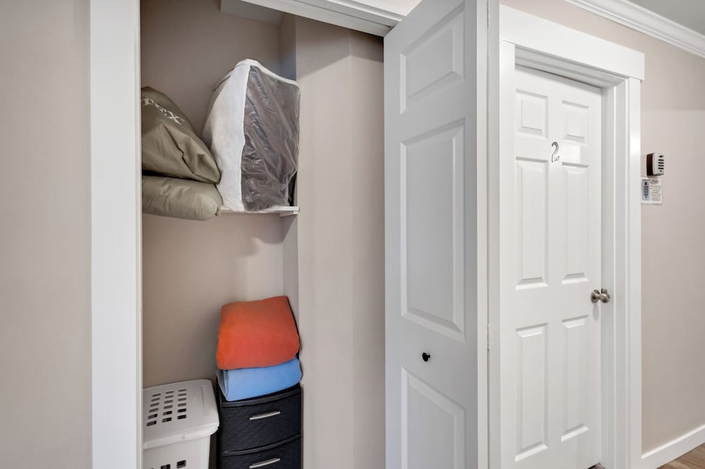 Judkins Guesthouse - Close to Downtown
