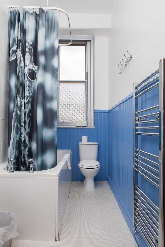 Stylish 3 Bedroom Apartment