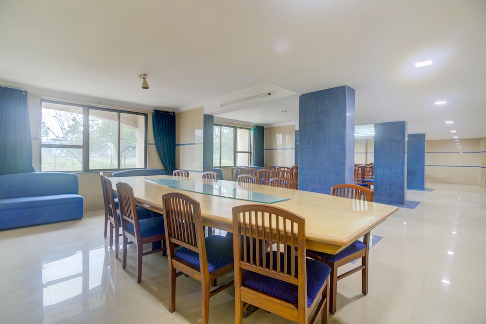 meeting & event spaces