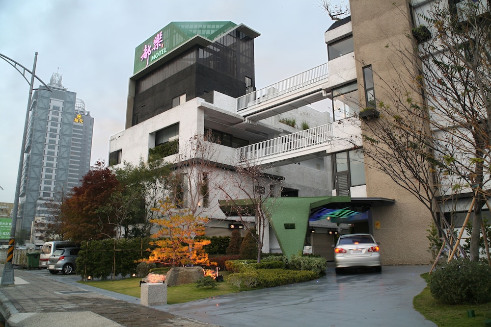 Double Motel view 3