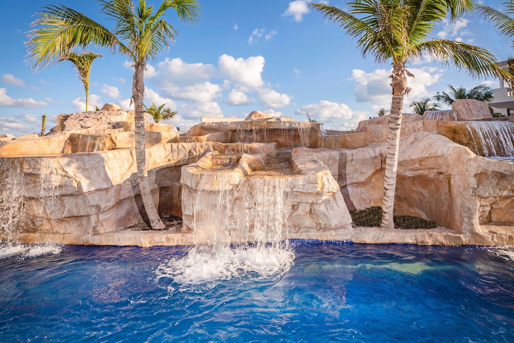 Planet Hollywood Cancun by Royalton, An Autograph Collection All-Inclusive Resort 141