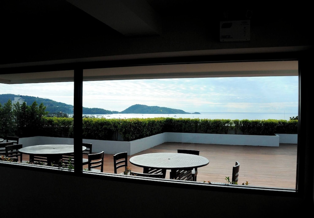 Luxurious 45sqm Apartment in Peaceful Patong Location