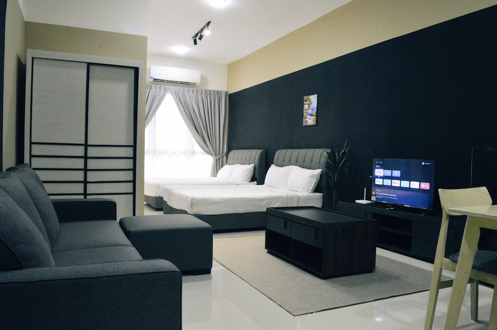 KLIA AIRPORT HOMESTAY 17