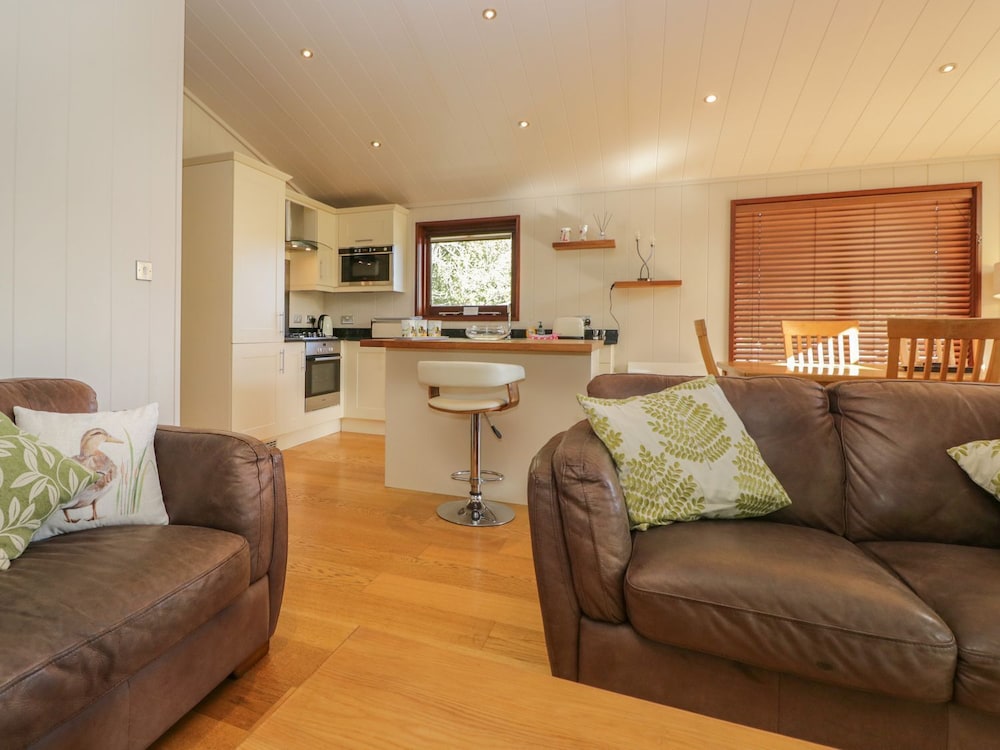 Leafy Nook Lodge