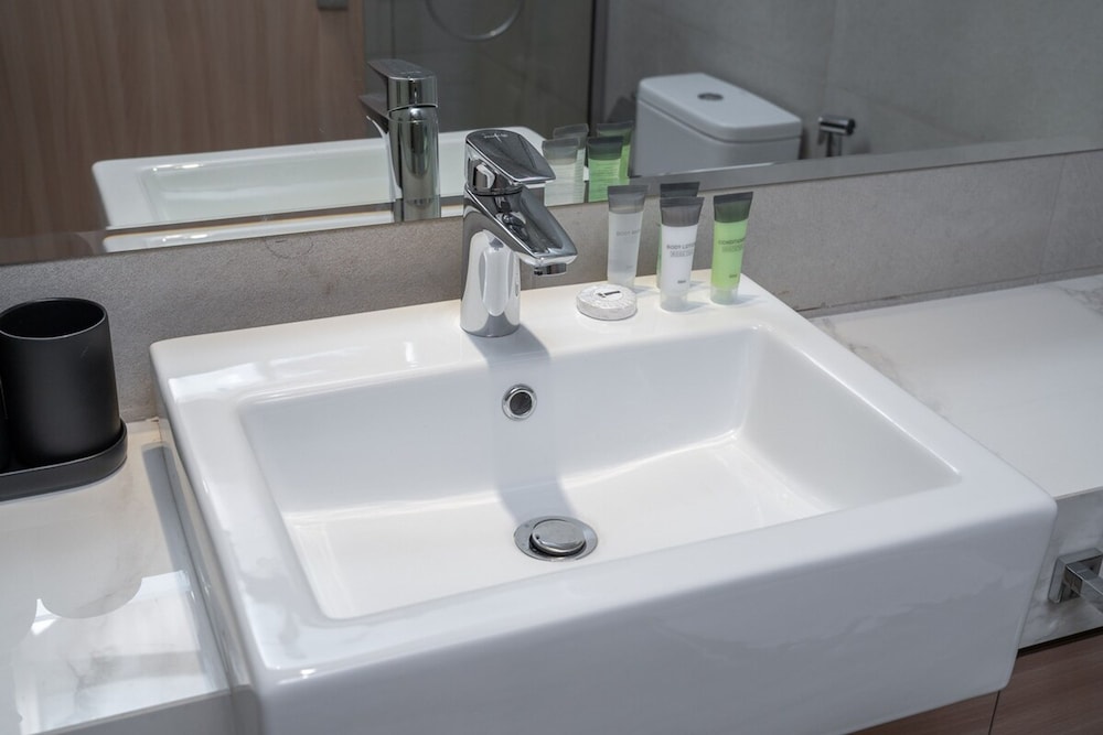Serene Studio Apartment at Azizi Riviera Near to Burj Khalifa