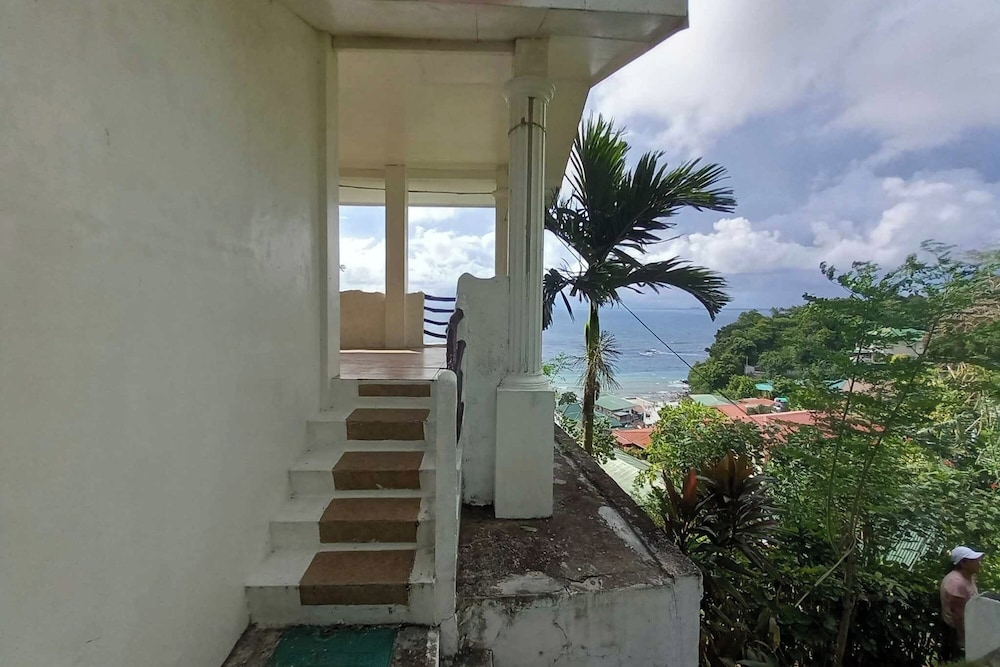Bellevue Resort Puerto Galera