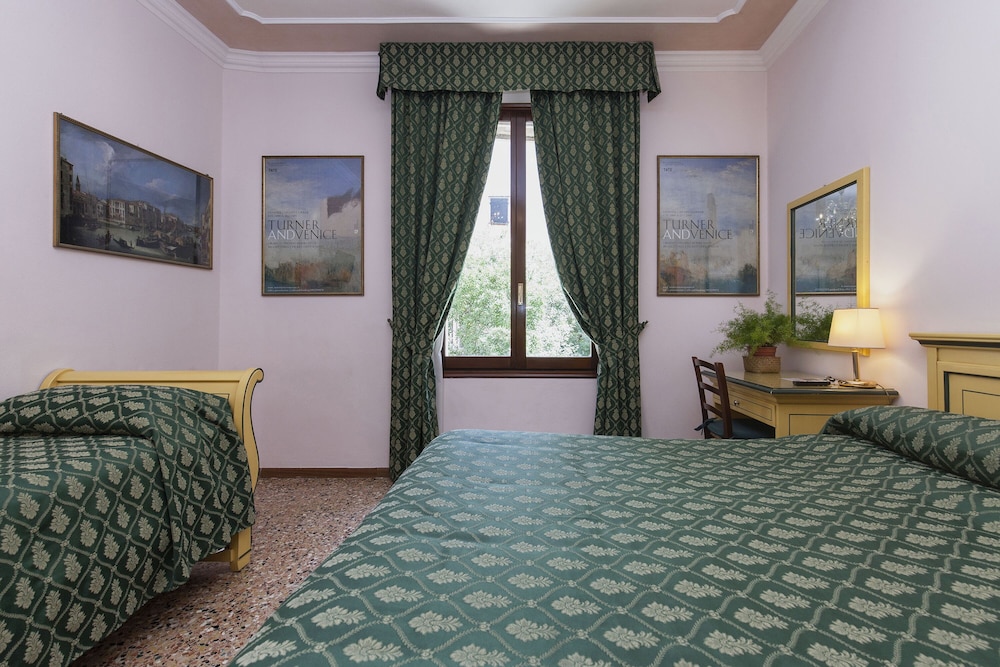 Zaguri Bed and Breakfast
