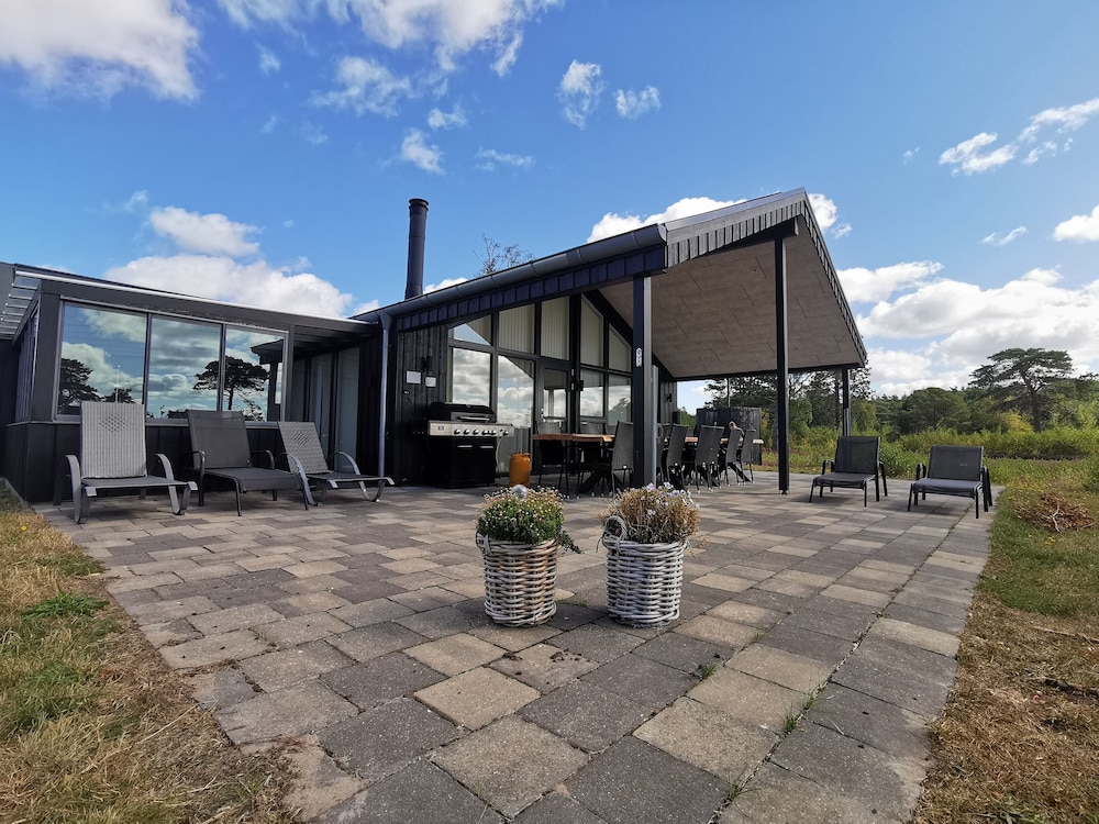 Panoramic Views and Luxurious Comfort on Læsø Island