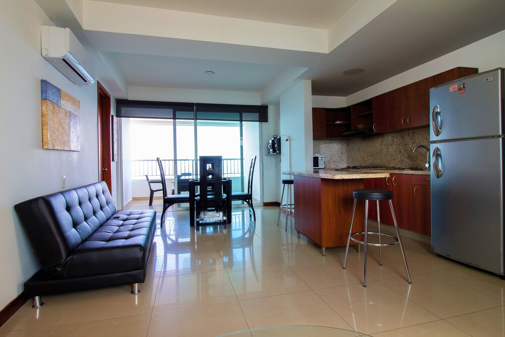 Apartamentos Bocagrande - Vista al Mar