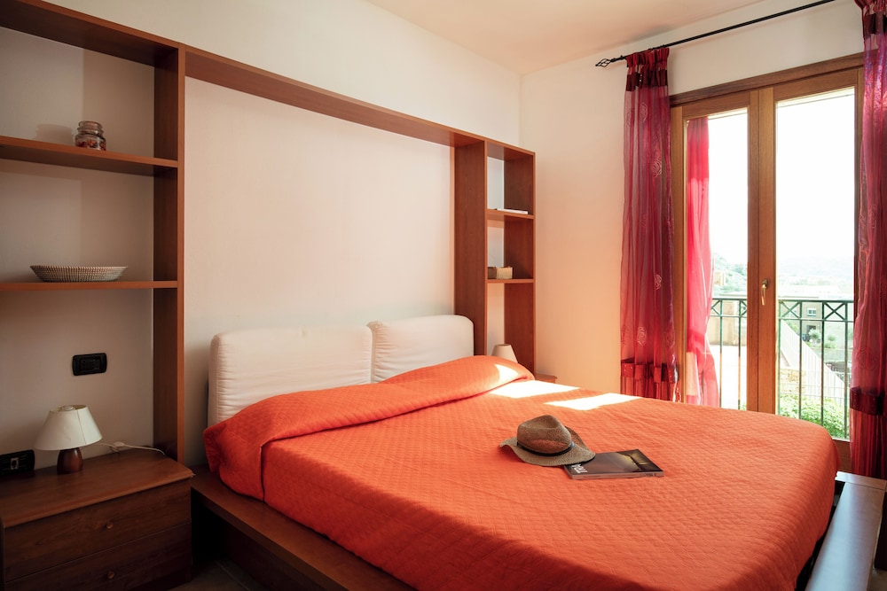 Casa Elicriso a La Maddalena