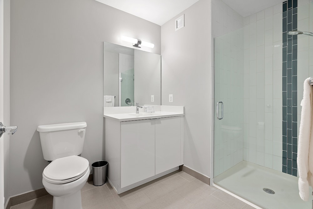 Global Luxury Suites Brookline Village
