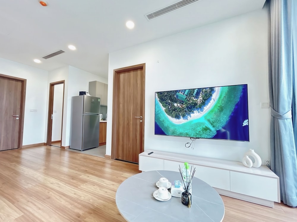 Eco Green Saigon - Free Gym & Pool
