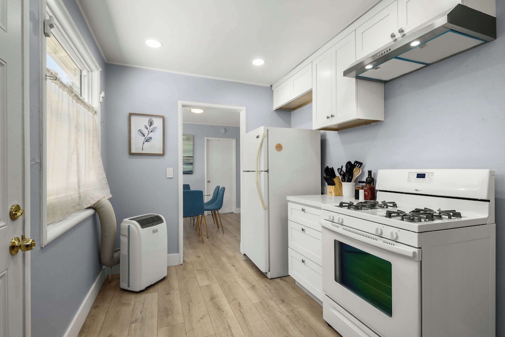@ Marbella Lane - Spacious 2BR Home Near Westgate