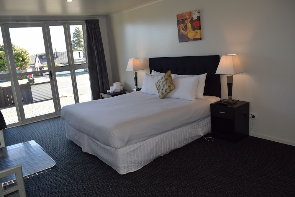 Silver Fern Lodge