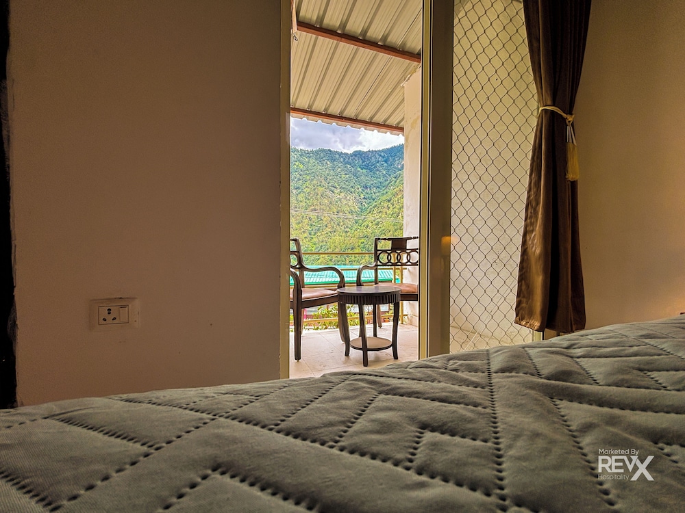 The Sona Heli Resort