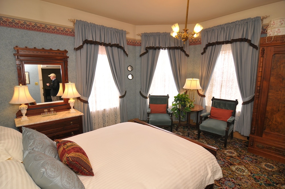 Atlantic Hotel