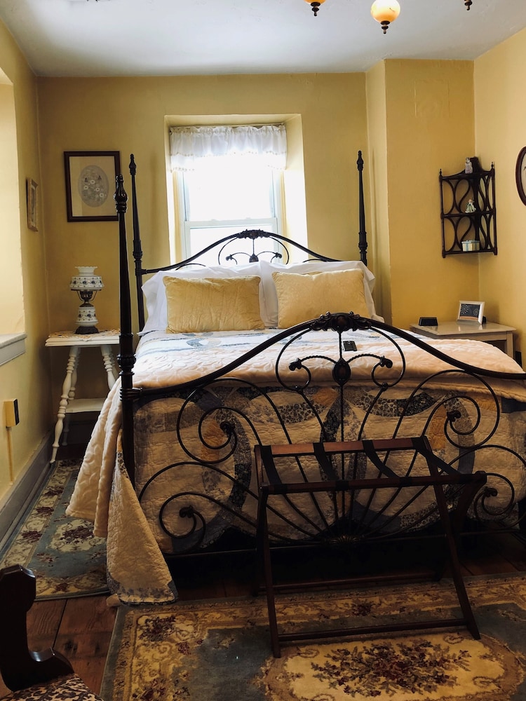 Jackson House B&B view 3