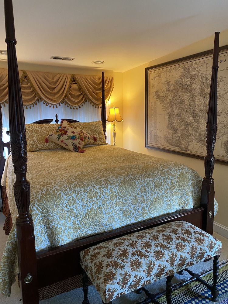 Inn at 605 view 5