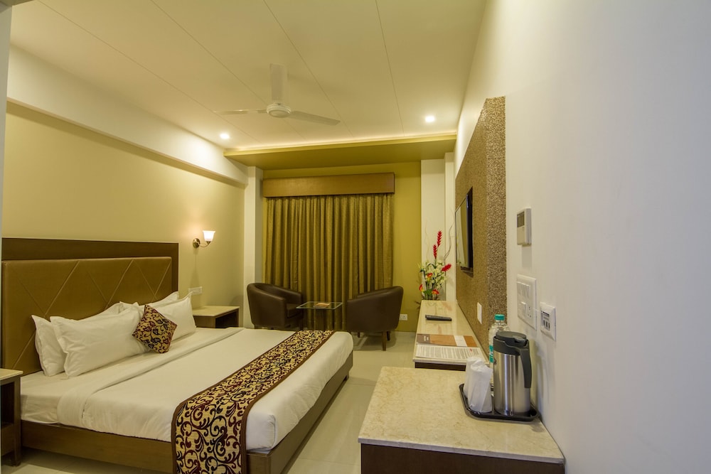 The Grand Vinayak
