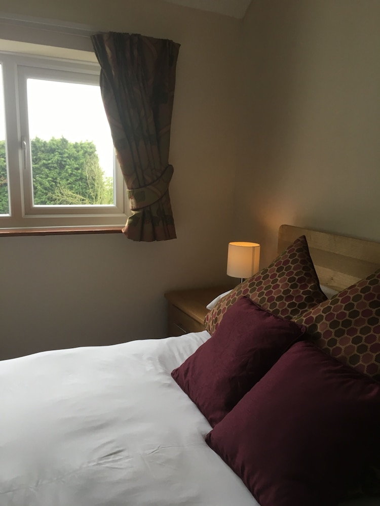 The Dog and Partridge Country Inn