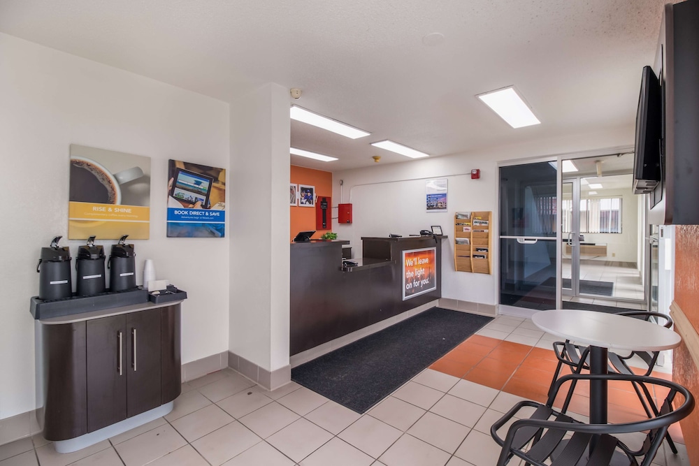 Park Inn by Radisson, Fargo West Acres