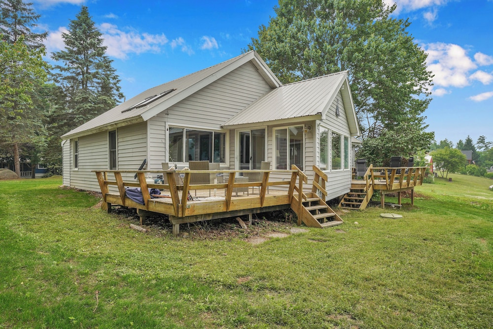 Private Dock & Lake Views: Home on Lime Lake
