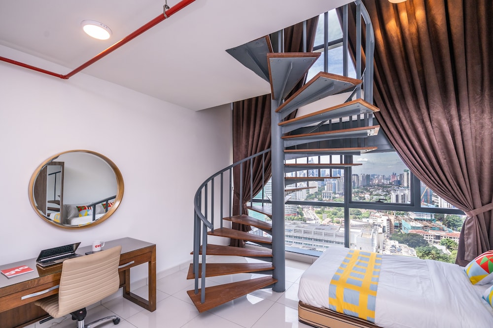 OYO Home 89596 Amazing 2br 3 Towers