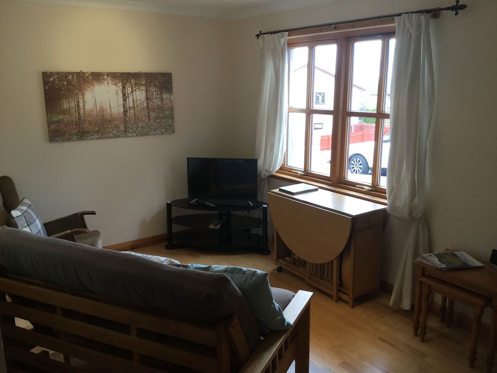 The Culloden is a Comfortable two Bedroom Apartment That Sleeps Four Adults