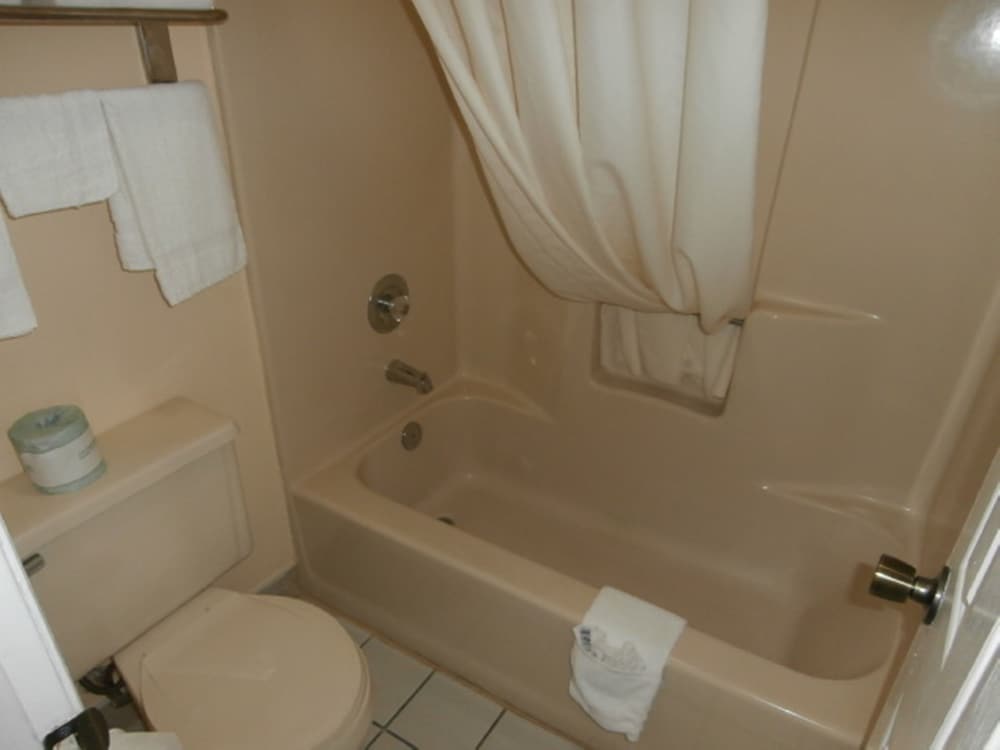 Quality Inn Eastman