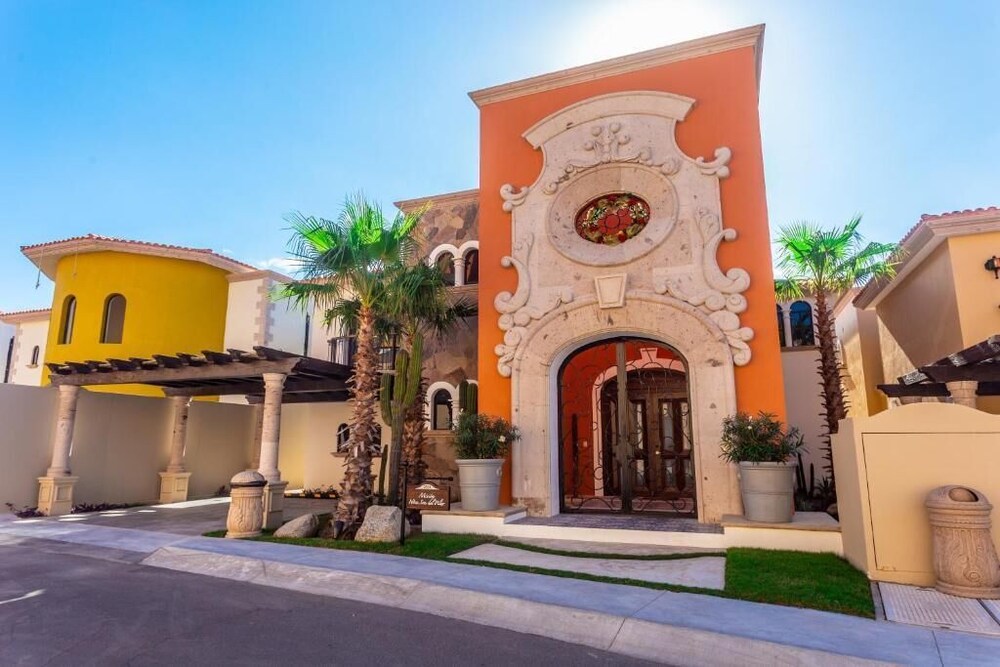 Hacienda Encantada