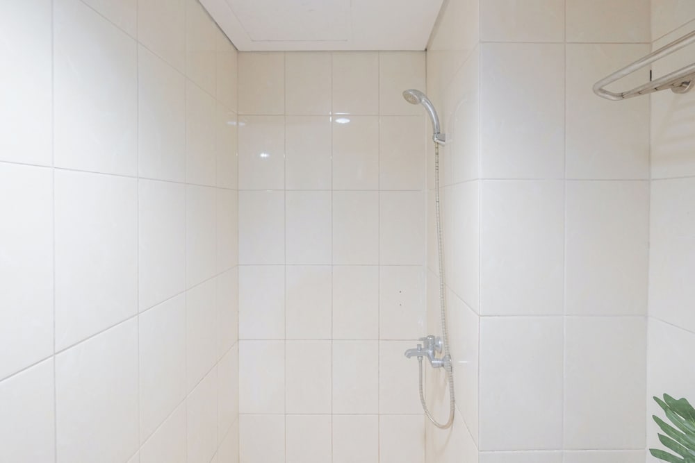 Warm and Spacious 2BR Apartment at Vittoria Residence