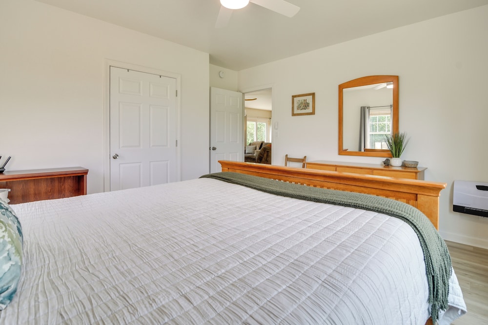 Mountain-view Maine Cabin: Ski, Hike & Bike! view 4