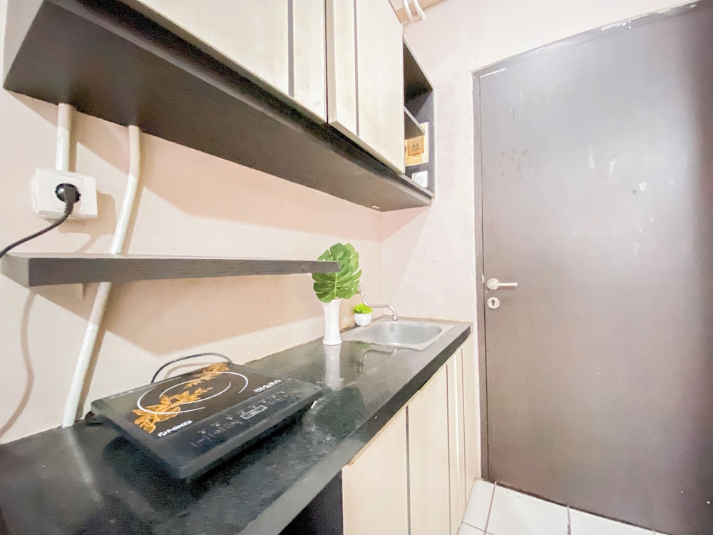 Spacious 1BR at Grand Asia Afrika Apartment