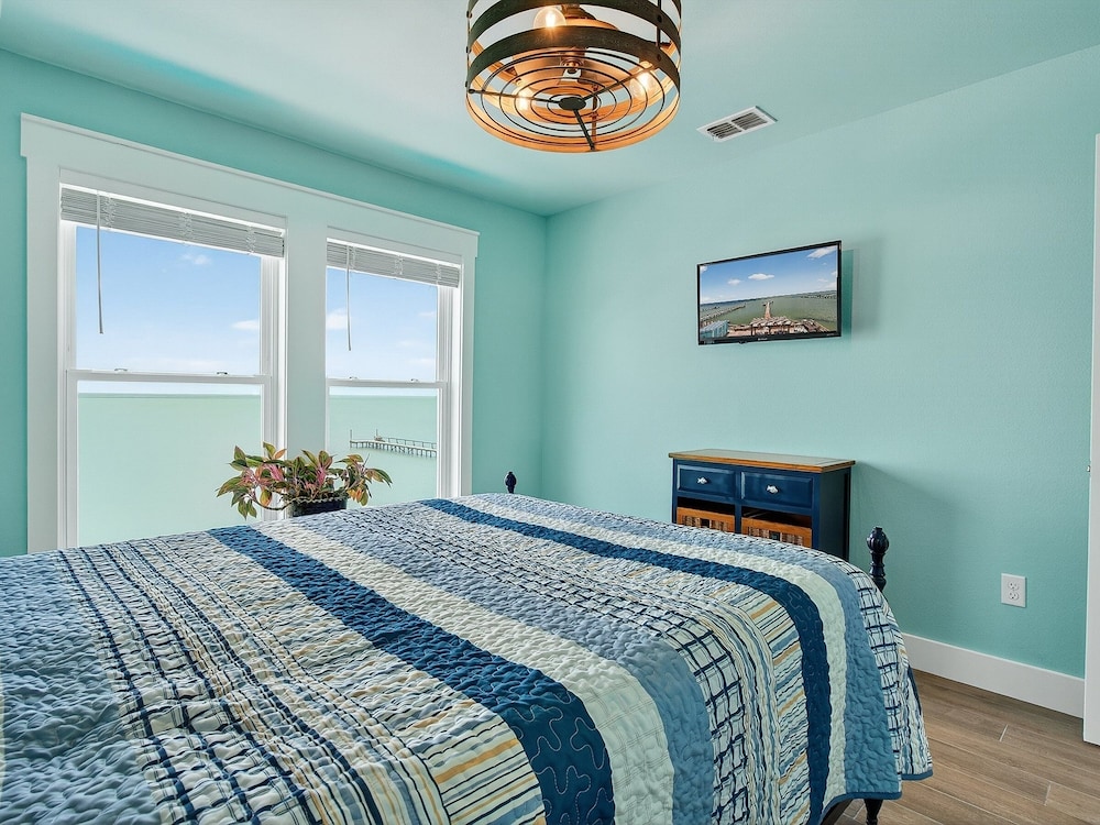 Coastal Vibes Rp230 3 Bedroom Home