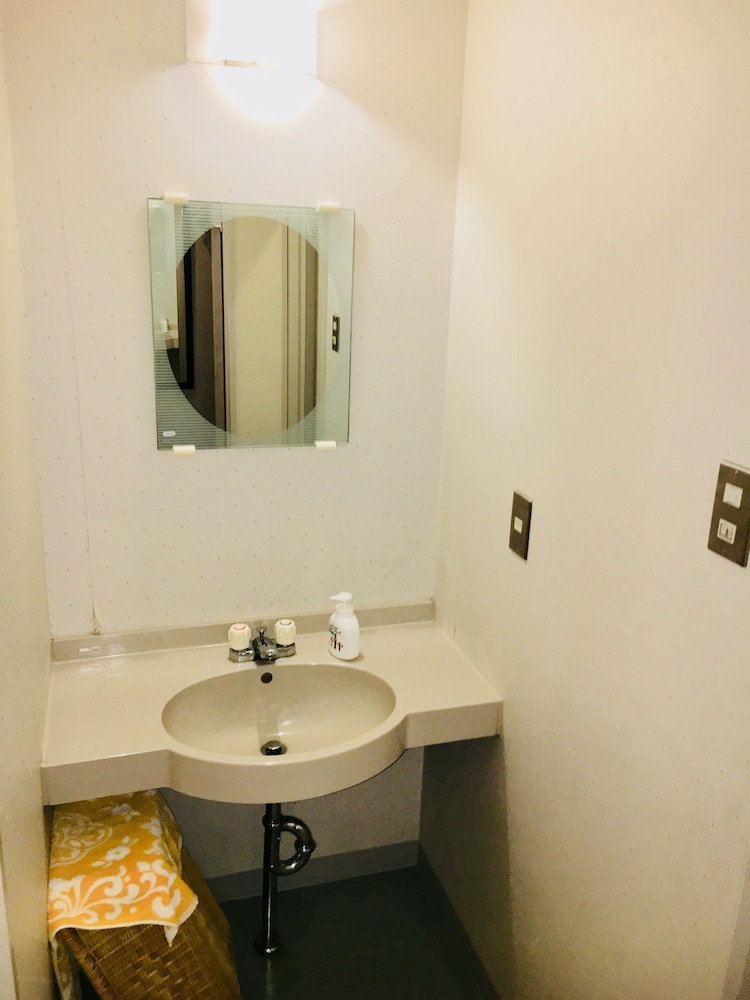 HOTEL ALPHASTAR iwappara