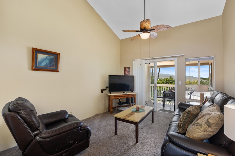 Alii Lani V202 2 Bedroom Condo