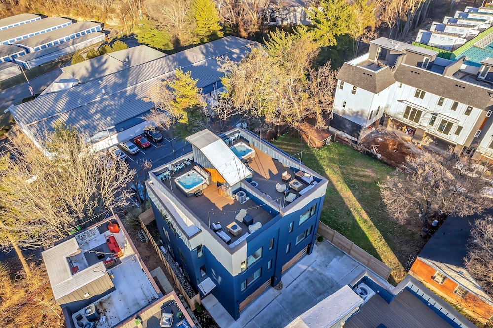 4 Rooftop Decks 4 Hot Tubs Game Rooms Sauna